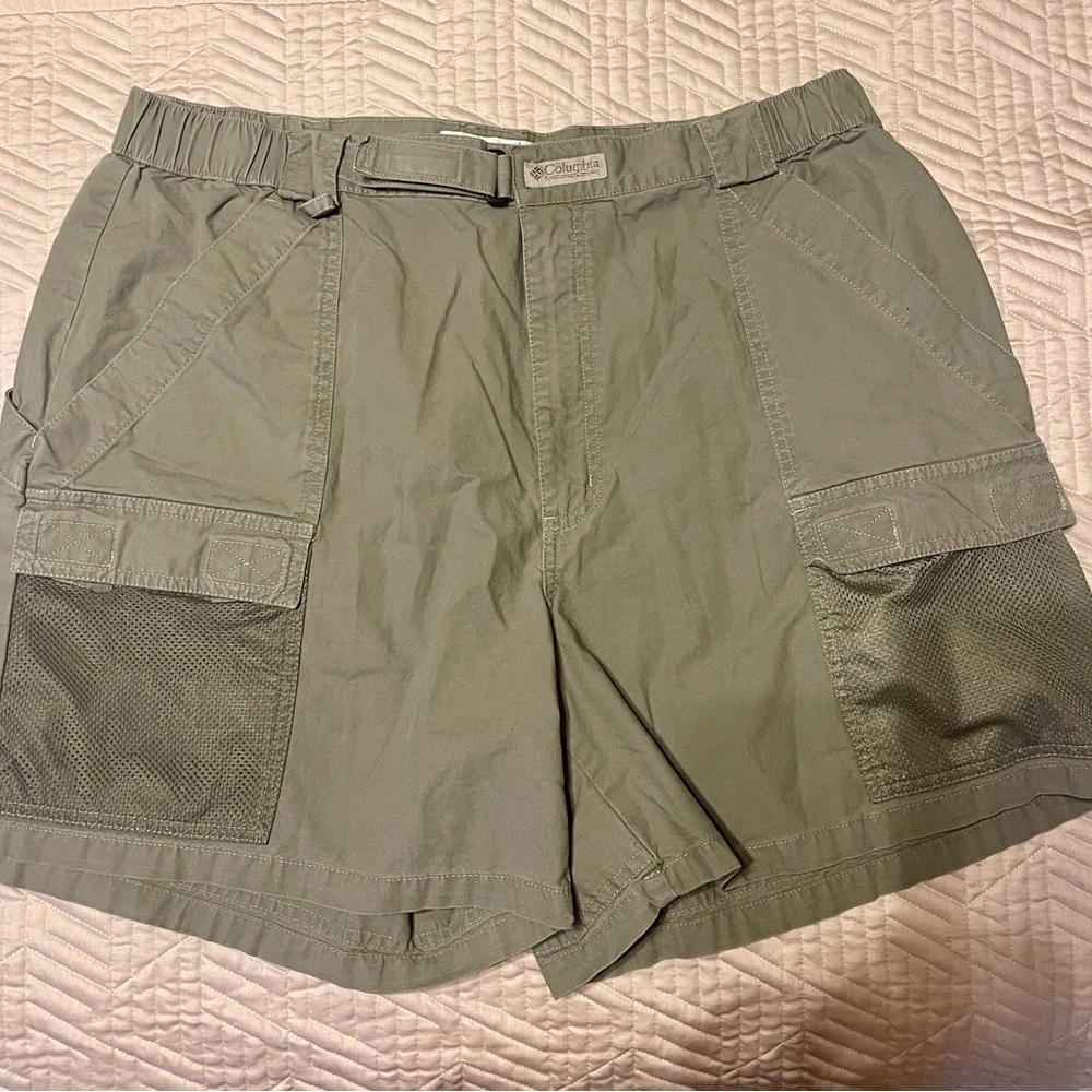 Columbia shorts